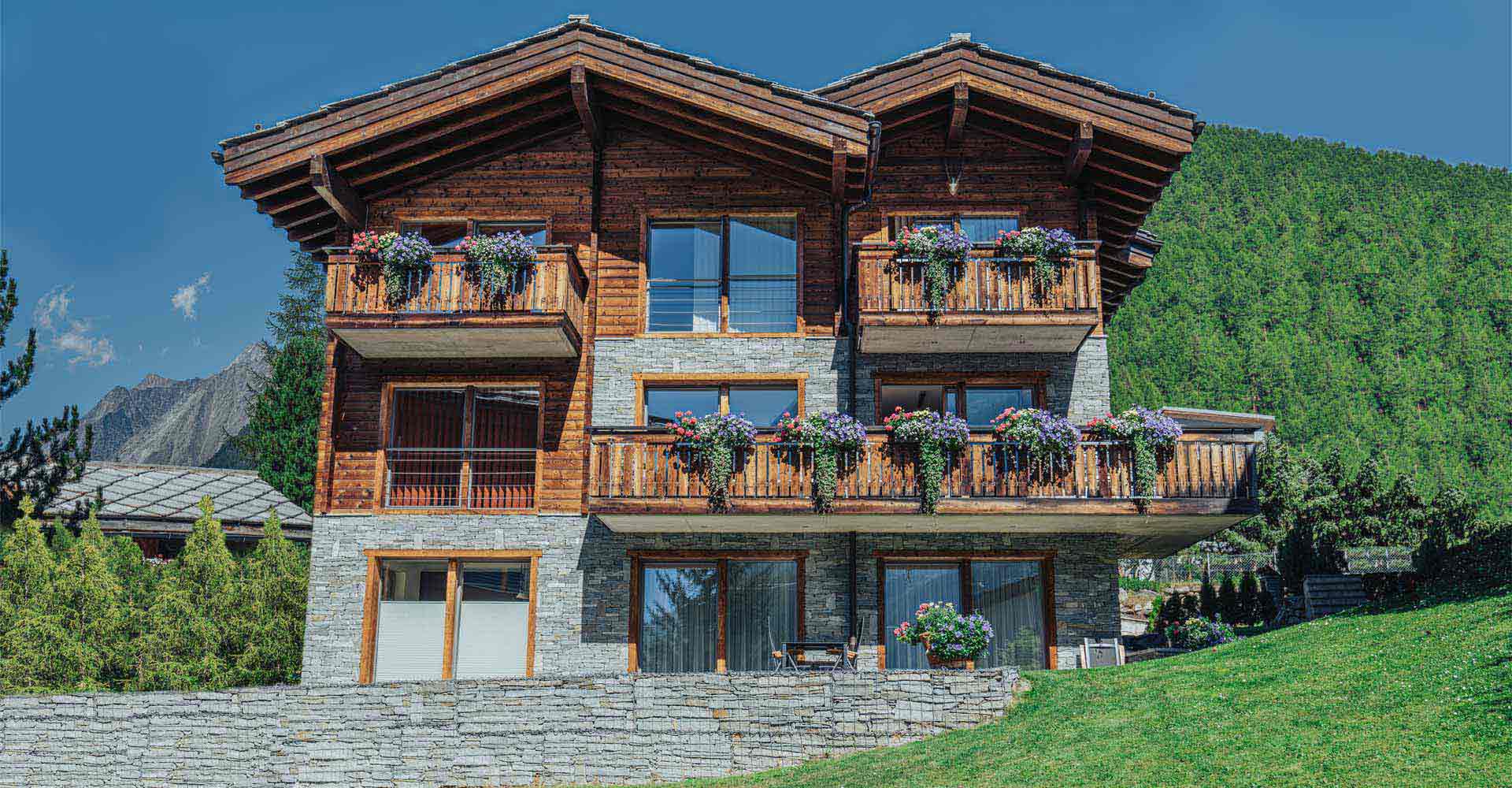 Rent a modern holiday flat in Zermatt