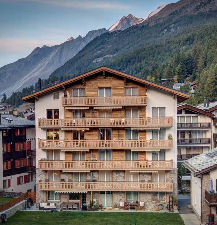 Rent a holiday flat in the holiday home Matterhorngruss in Zermatt